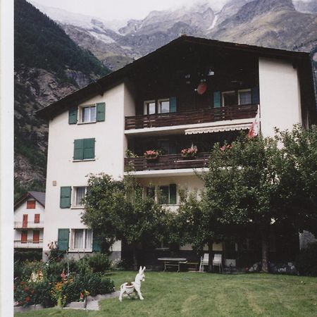 Hotel Klein Matterhorn Ранда Екстериор снимка